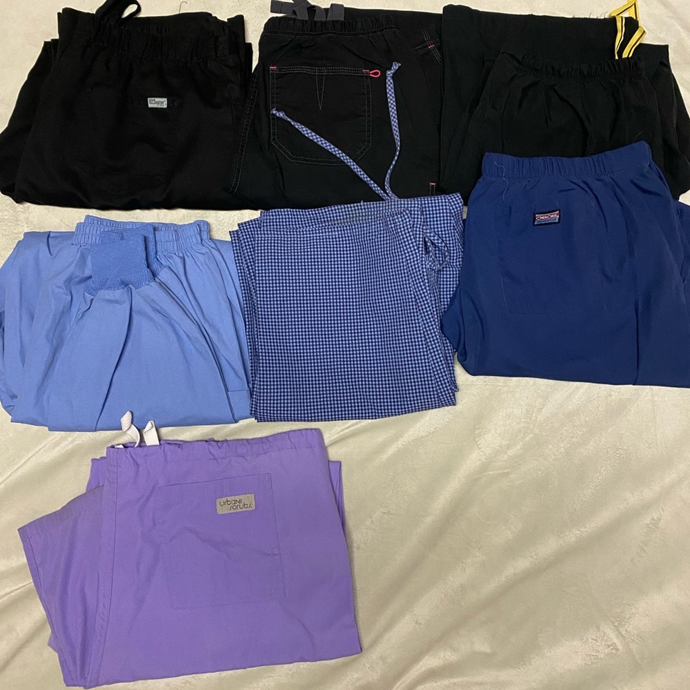 Lot of 7 pair of scrub pants